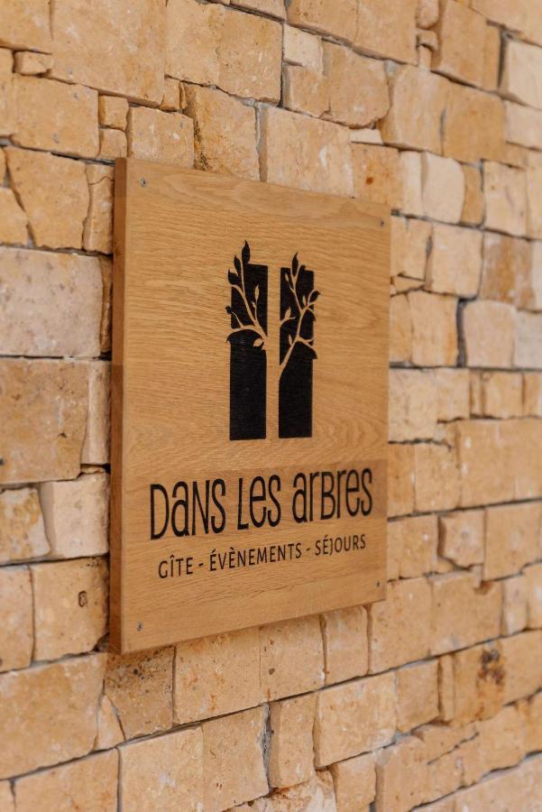 Dans Les Arbres Bed and Breakfast Lanta Eksteriør billede